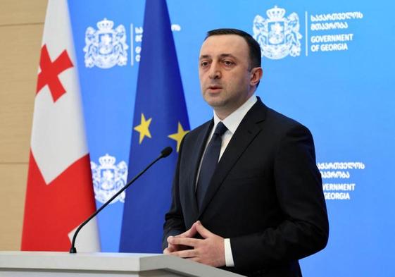 El primer ministro georgiano, Irakli Garibashvili, anunció ayer su dimisión durante una reunión informativa en Tiblisi.