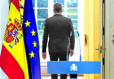 El número de funcionarios se dispara en más de medio millón desde que Sánchez llegó a La Moncloa