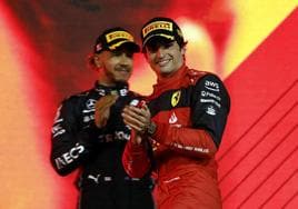 Ferrari ficha a Hamilton y aparta a Sainz