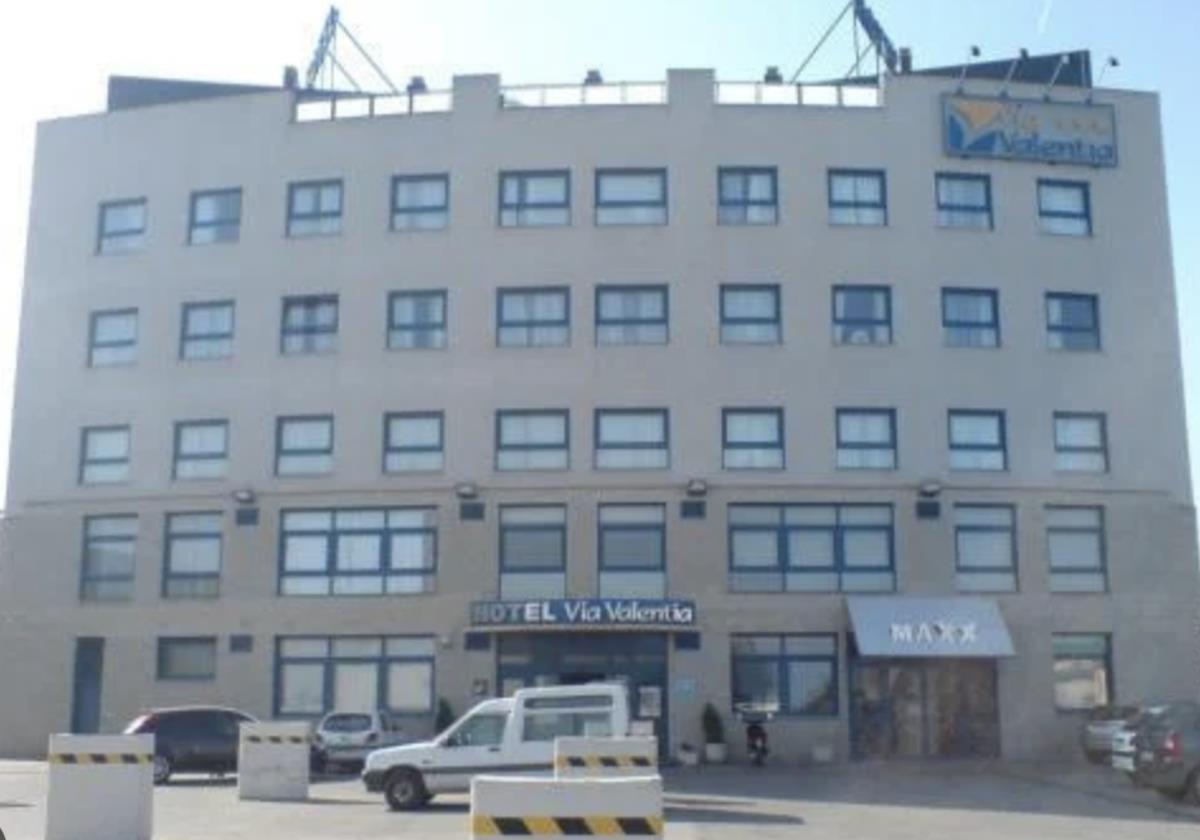 Parking del hotel.