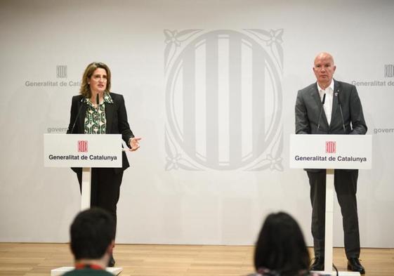 Teresa Ribera y Mascort se reúnen para tratar el tema de la sequía en Barcelona.
