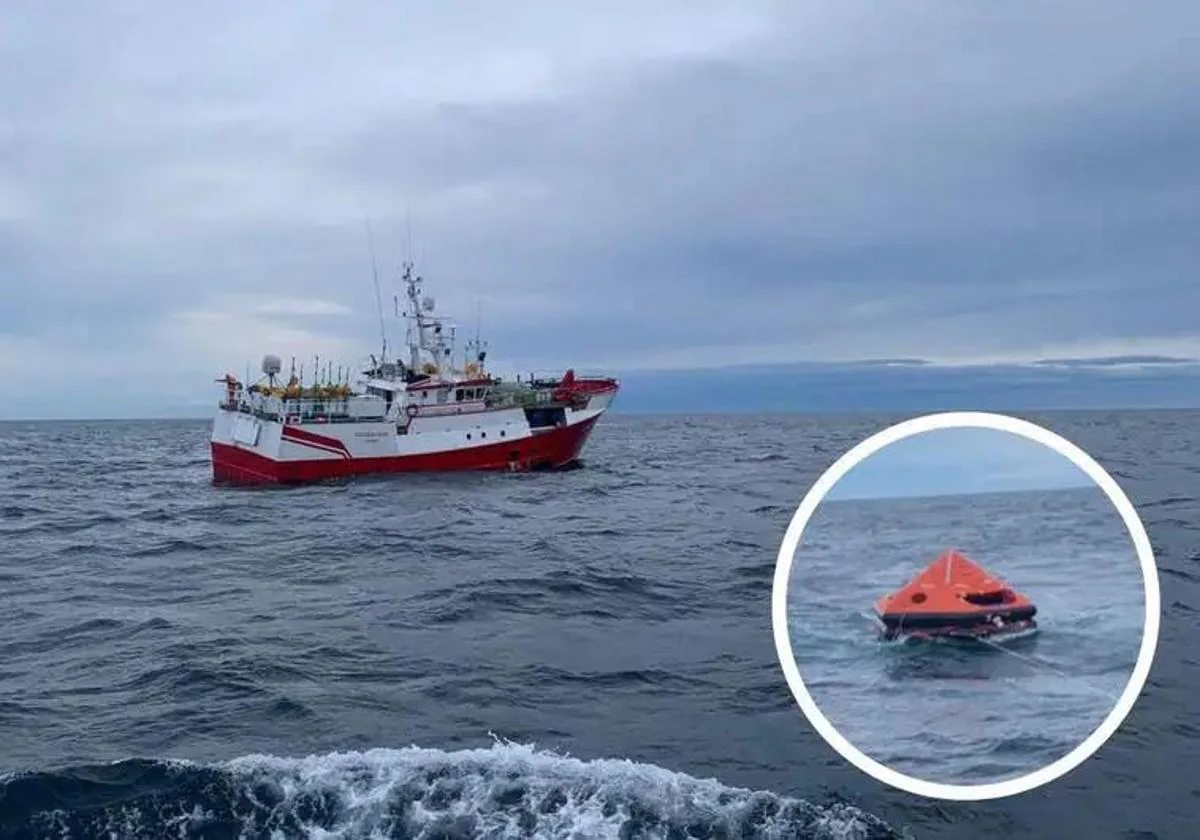 Se hunde frente a la costa de Pasaia el pesquero del que han sido rescatados 14 tripulantes