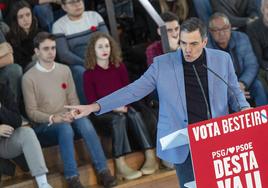 Pedro Sánchez, durante el mitin de este sábado en Vigo.