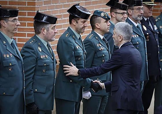 Fernando Grande-Marlaska, a su llegada a la Comandancia de la Guardia Civil de Pamplona