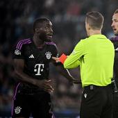 Un penalti de Upamecano complica los cuartos del Bayern