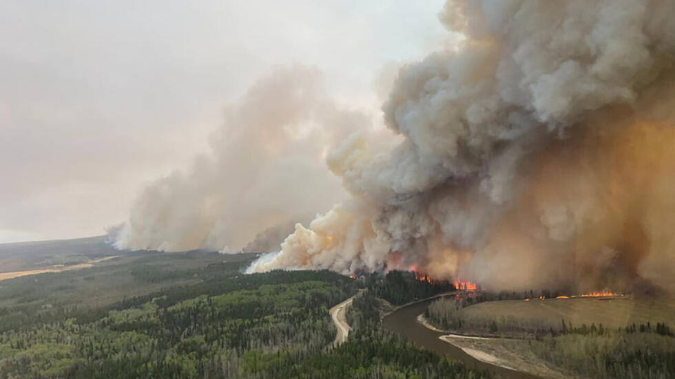 Así son los incendios que desde hace un año golpean Canadá