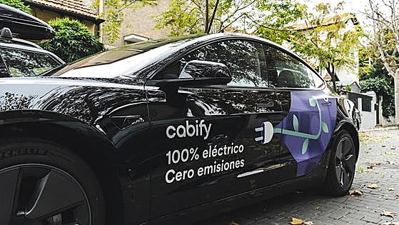 Taxis y VTC renuevan sus flotas hacia las cero emisiones