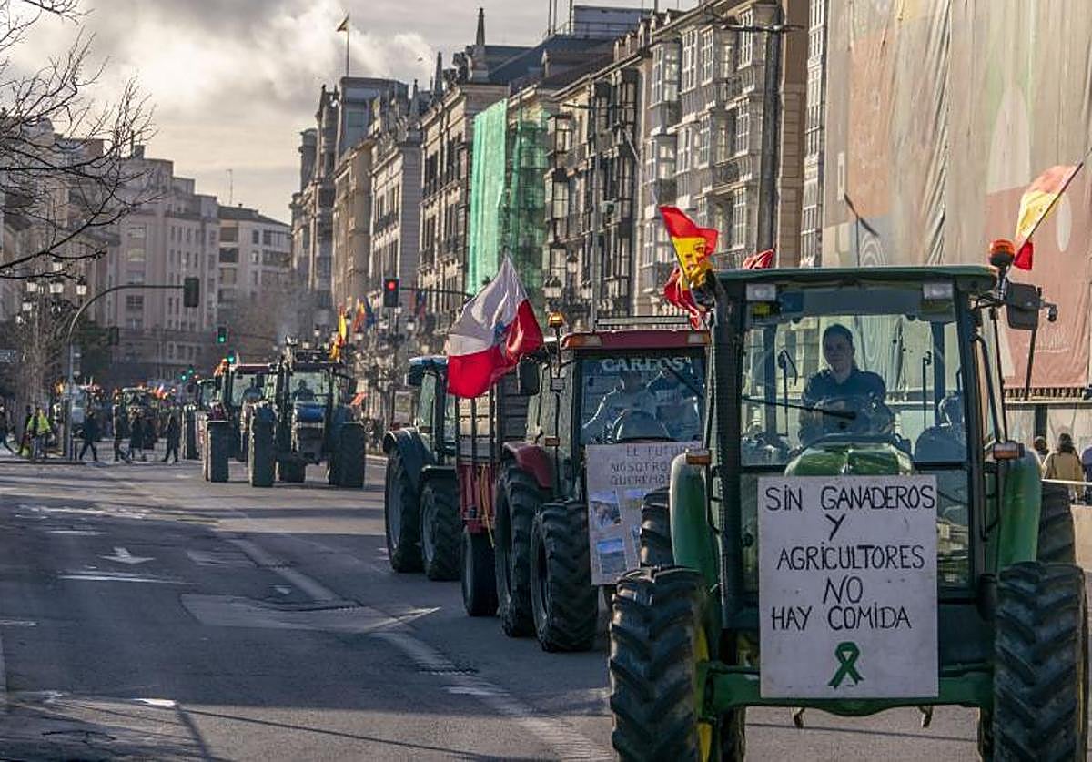 Çiftçilerin grevi nedeniyle 19'uncu Pazartesi günü yollar kapandı, güncellenmiş DGT haritasına bakın