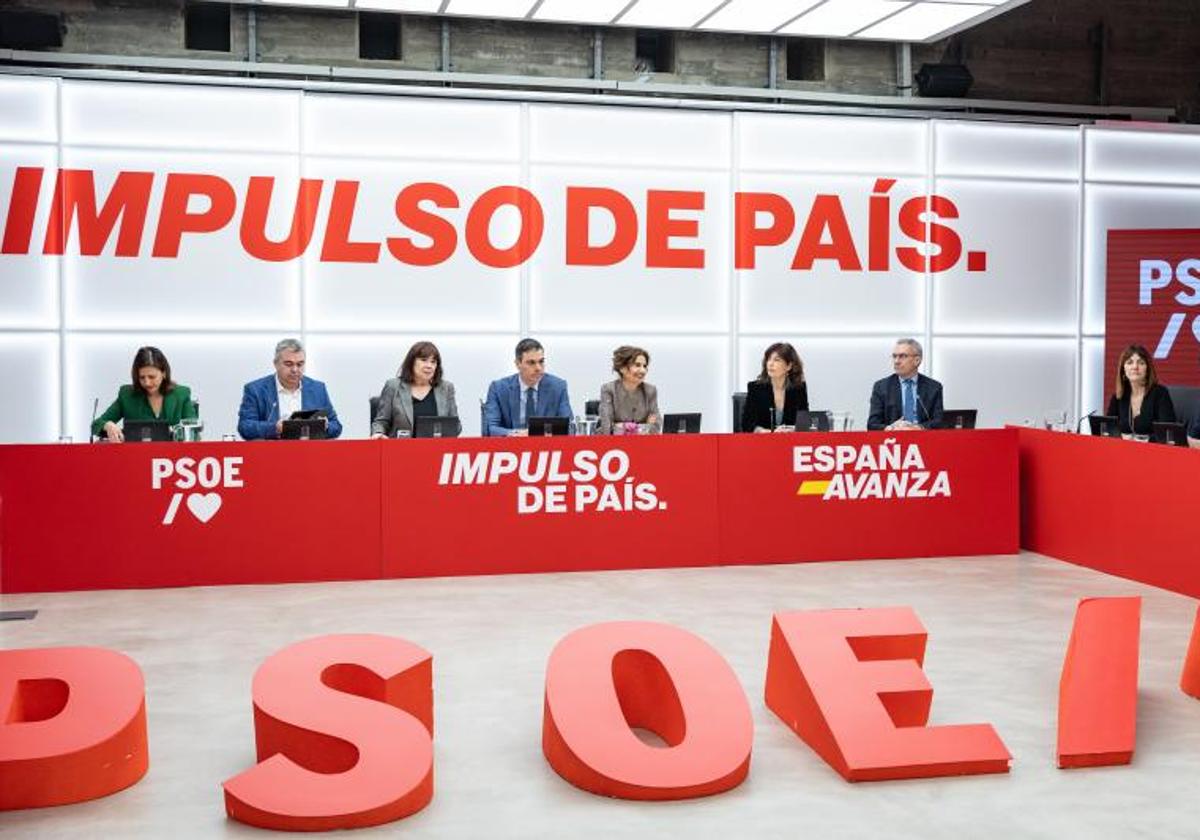 El secretario general del PSOE, Pedro Sánchez, preside la reunión de la Ejecutiva Federal de su partido este lunes en Madrid.