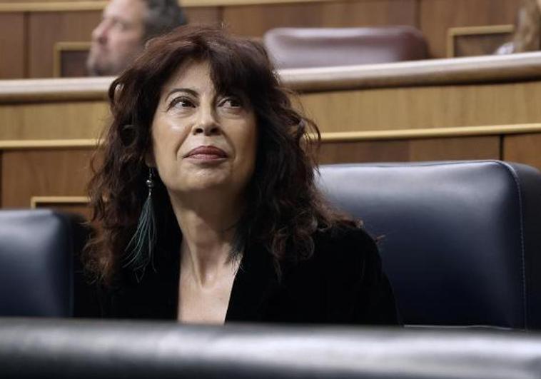 La ministra de Igualdad, Ana Redondo, en el Congreso de los Diputados