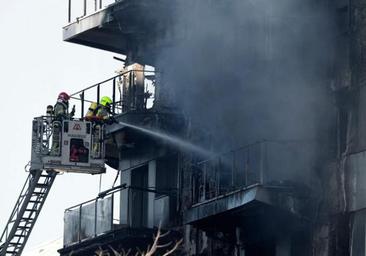 La última hora del incendio del edificio de Valencia