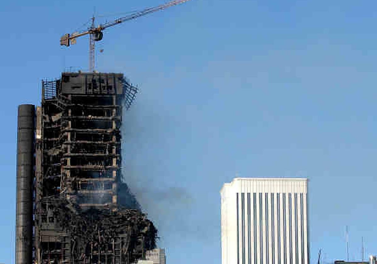 El rascacielos Windsor destruido en un incendio