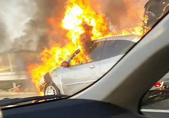 Incendio en el coche