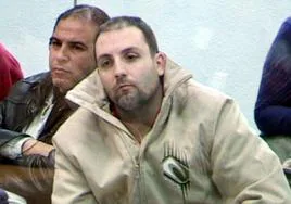 Suárez Trashorras, durante el juicio del 11-M, en una de las últimas imágenes públicas que se tienen de él. Desde entonces no ha salido de la cárcel.