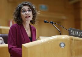 María Jesús Montero, vicepresidenta del Gobierno, en el pleno del Senado