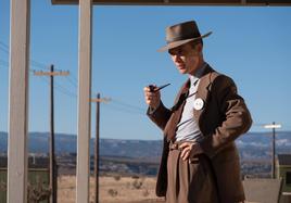 Cillian Murphy protagoniza 'Oppenheimer', la gran favorita con sus 13 nominaciones.