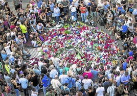 Otro duro golpe. El 17 de agosto de 2017 una furgoneta acababa con la vida de quince personas en La Rambla de Barcelona.