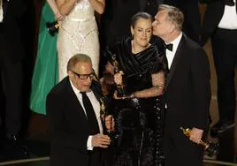 Christopher Nolan, con el Oscar a mejor director.