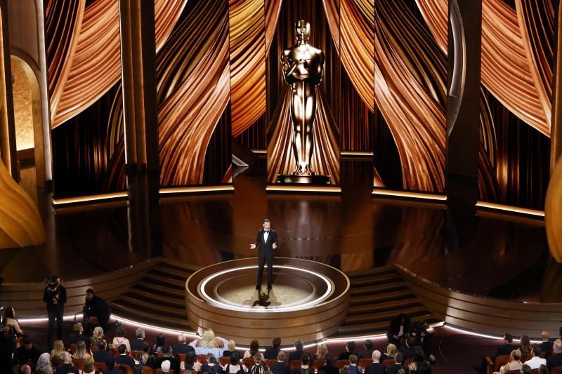 Jimmy Kimmel repite como maestro de ceremonias de los Premios Oscar por cuarta vez.