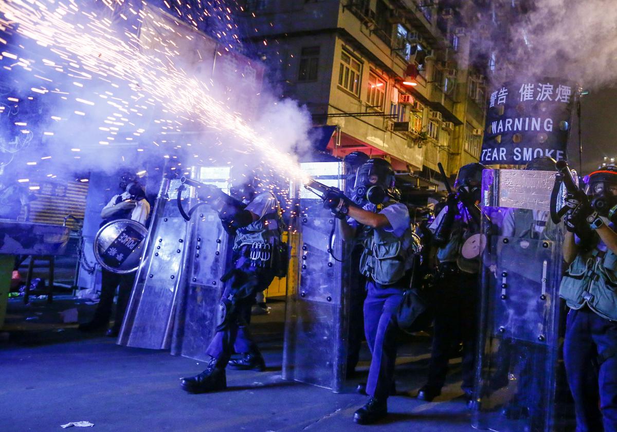 Ana resim - Hong Kong, 2019'daki savaş alanı.