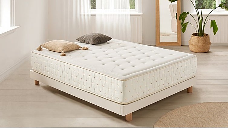 Llévate a casa un colchón de más de 1.100 euros por sólo 129,99€