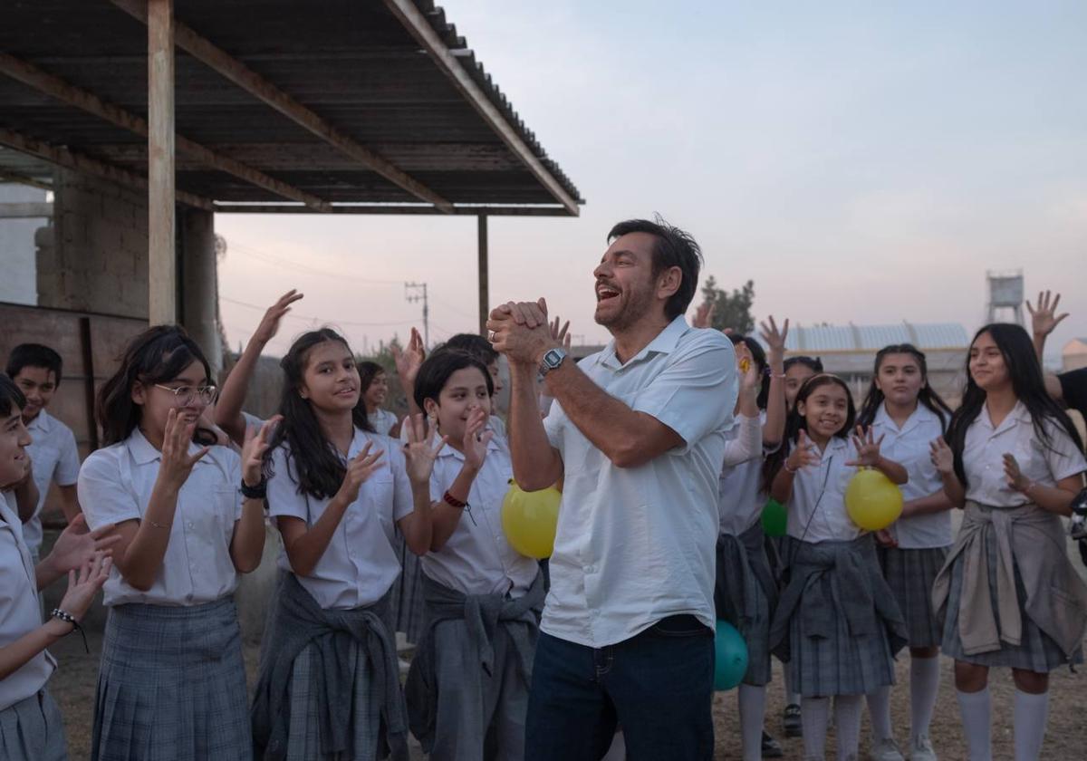 El actor y cómico Eugenio Derbez, popularísimo en México, protagoniza 'Radical'.