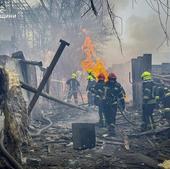 El Ejército de Moscú mata a veinte civiles al bombardear un edificio de viviendas en Odessa