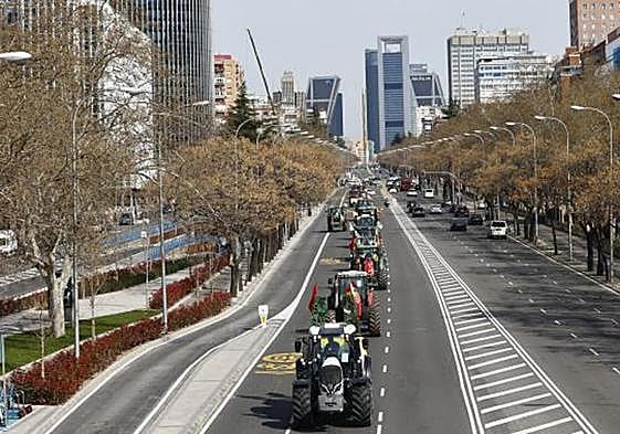 Manifestación agraria en las calles de Madrid.