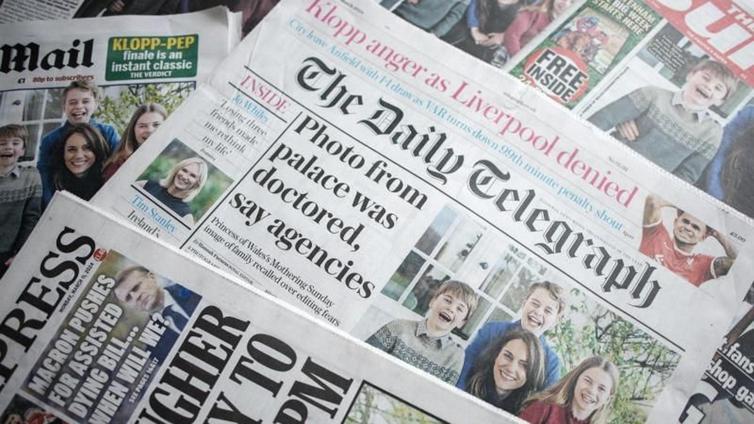 Los periódicos británicos publican noticias sobre la imagen de la Princesa de Gales.