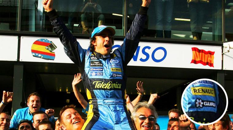 Fernando Alonso celebra una victoria en 2006