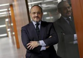 Feijóo se decide por Alejandro Fernández como candidato para las elecciones en Catalauña