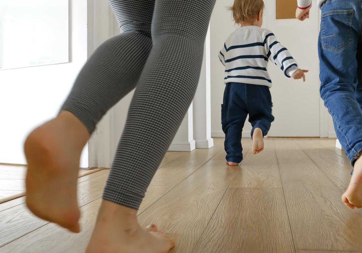 Cómo deben dormir los bebés, qué hacer si sangran por la nariz y otros mitos de la salud infantil que conviene aclarar