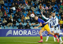 El Andorra gana un balón de oxígeno ante el Mirandés