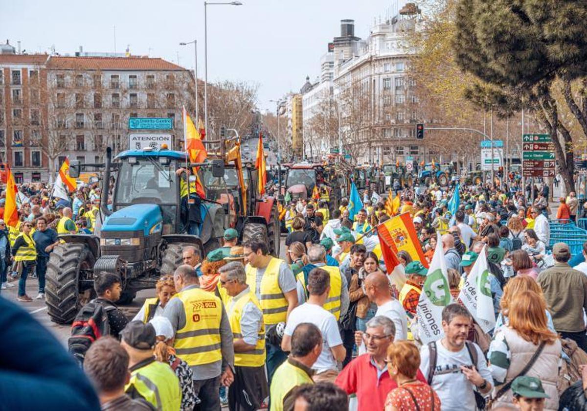 La oferta de Planas evidencia la división entre las organizaciones agrarias