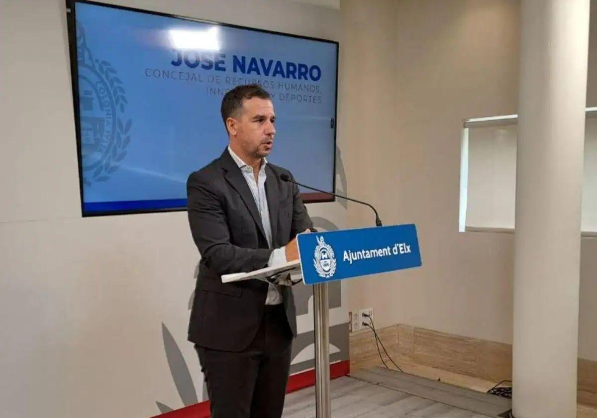 El concejal José Navarro en el consistorio.