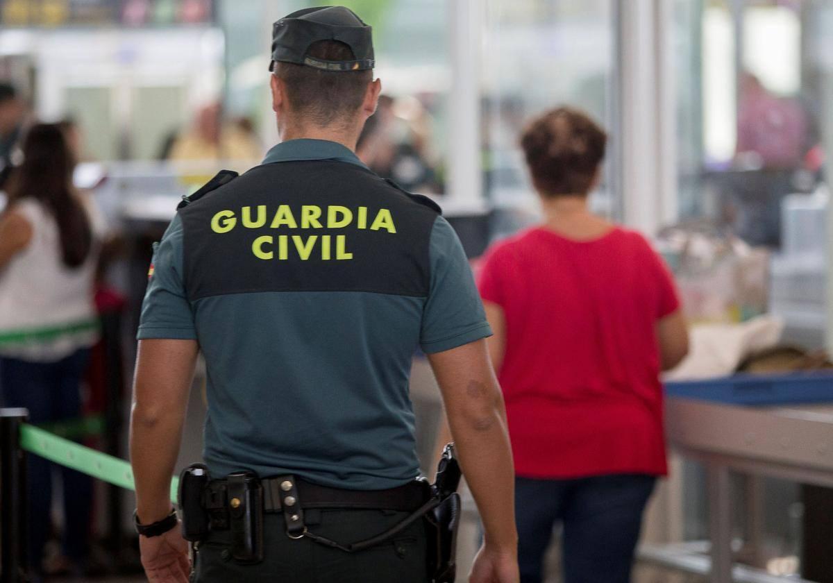 Agente de la Guardia Civil.