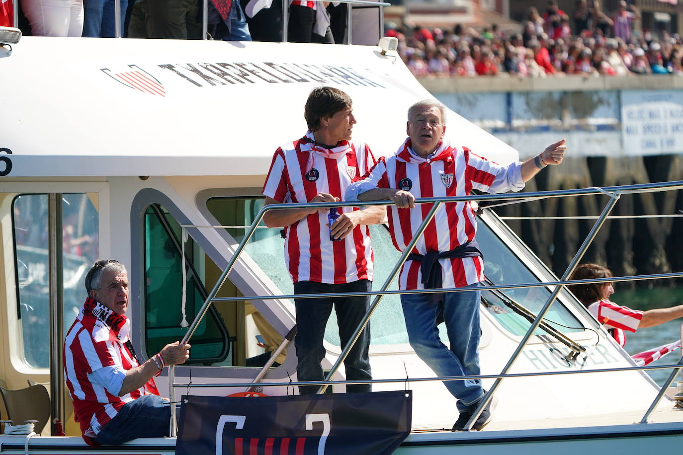 Las imágenes de la fiesta de la gabarra en Bilbao