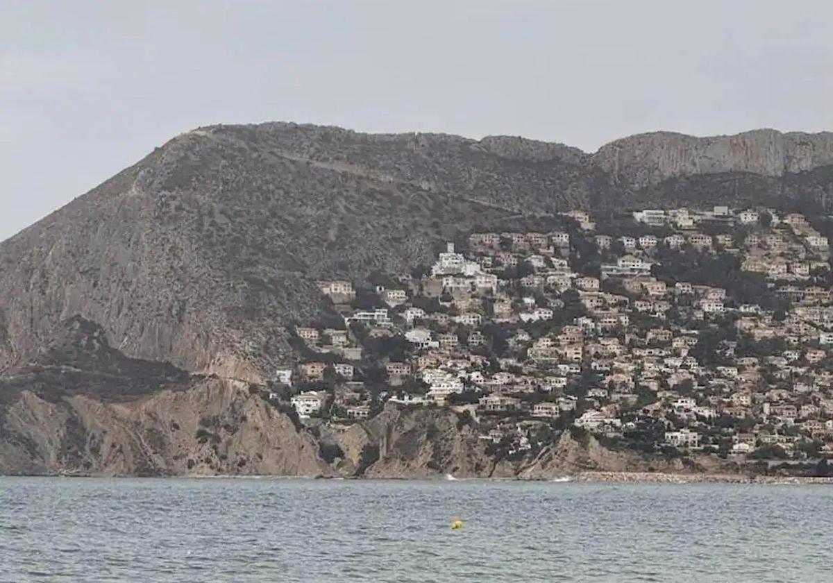 Imagen de Maryvilla desde la playa del Bol.