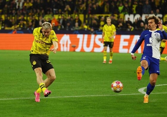 El Dortmund marca el segundo y remonta la eliminatoria ante el Atlético