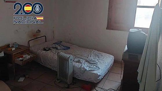 Rescatan a una niña de 8 años desnutrida y escondida por su padre en una casa deshabitada en Valencia