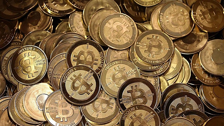 Descubre qué es el 'halving' del bitcóin y cómo podría impactar en su valor