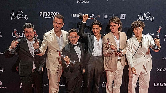 'La sociedad de la nieve' triunfa en los Premios Platino