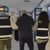 Captura del video que facilitó la Policía Nacional el pasado 10 de enero de 2024 de la detención en Marbella (Málaga) del presunto cabecilla de la Mocro Maffia.
