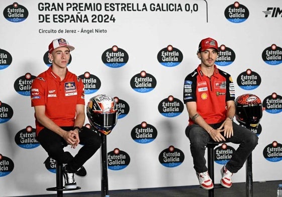 Pedro Acosta y Francesco Bagnaia, en el circuito de Jerez.