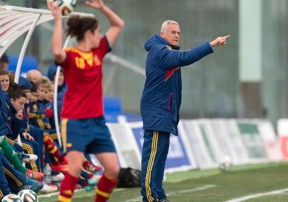 Ignacio Quereda, seleccionador nacional de fútbol femenino durante casi 27 años.