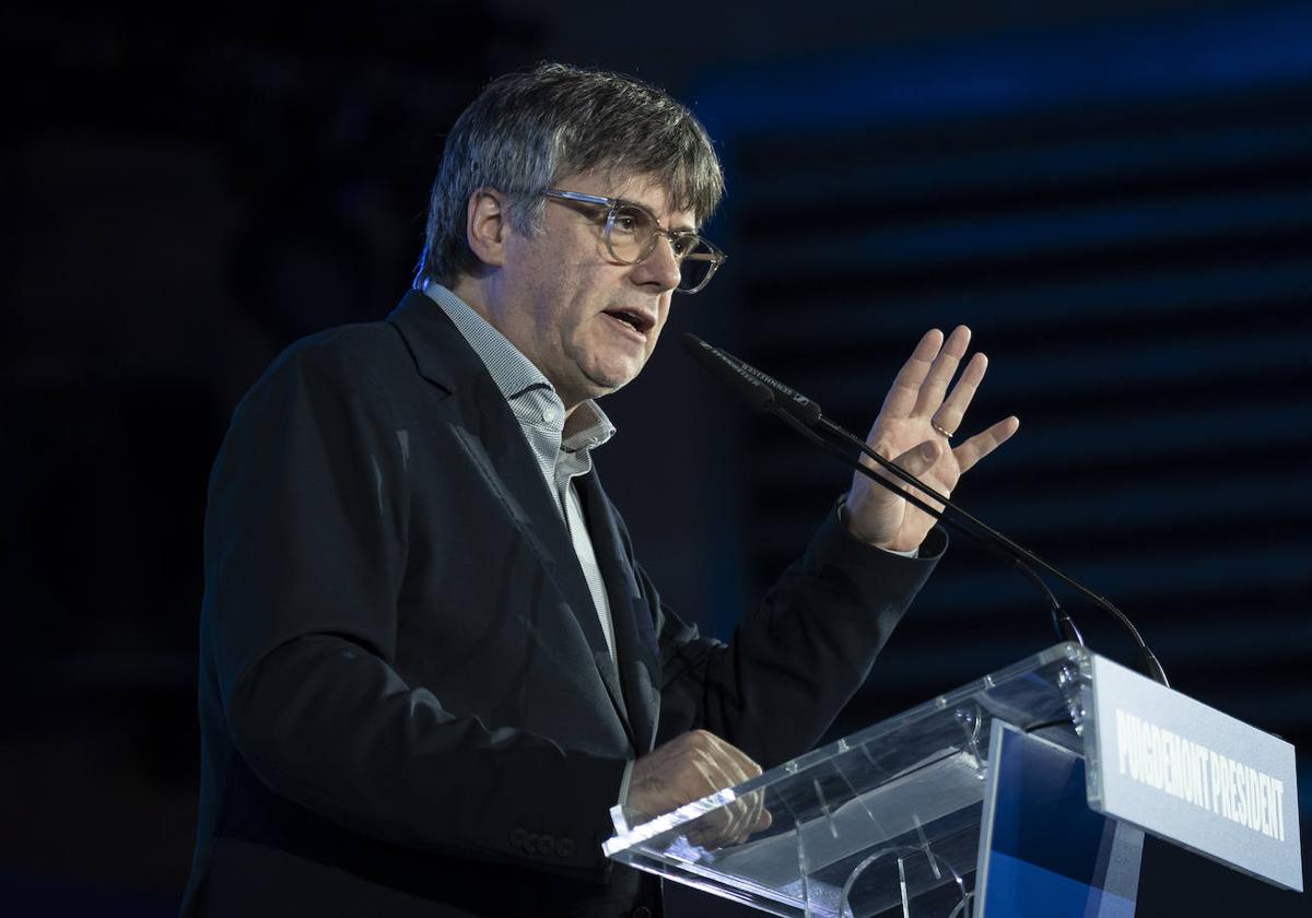 El expresident y cabeza de lista de JxCat para el 12M Carles Puigdemont, protagoniza en Argelers un mitin