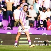 El Valladolid doblega al Huesca y sigue lanzado hacia el ascenso directo