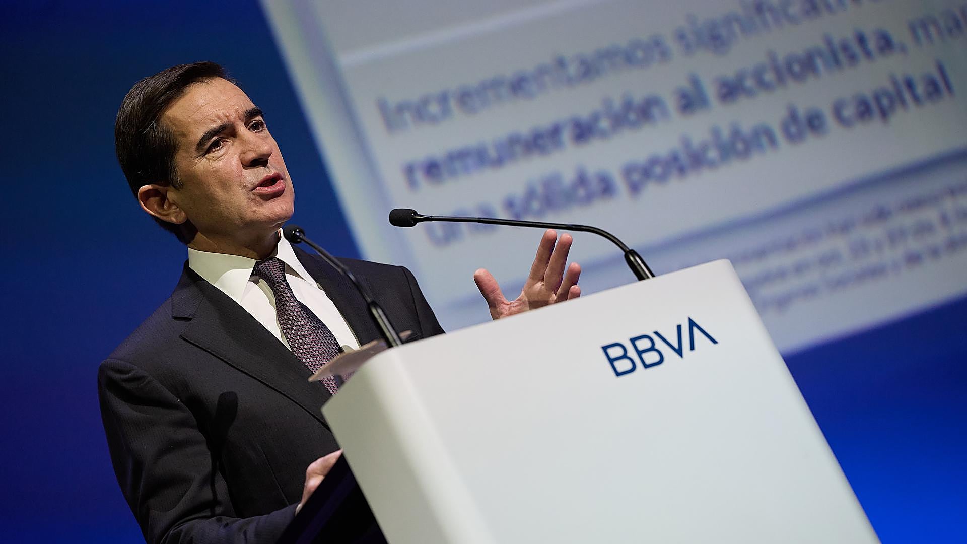 BBVA Mart ayına kadar 2 milyar 200 milyon dolar kazandı ve bir rekor yılı daha bekliyor