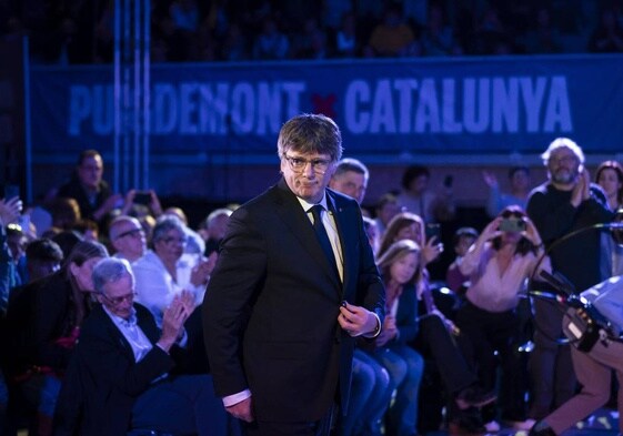 Carles Puigdemont, ayer durante su mitin en el sur de Francia.