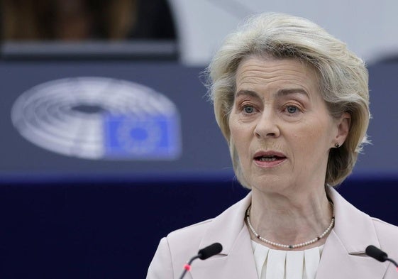 La presidenta de la Comisión Europea, Ursula von der Leyen, durante un discurso en el Parlamento Europeo.